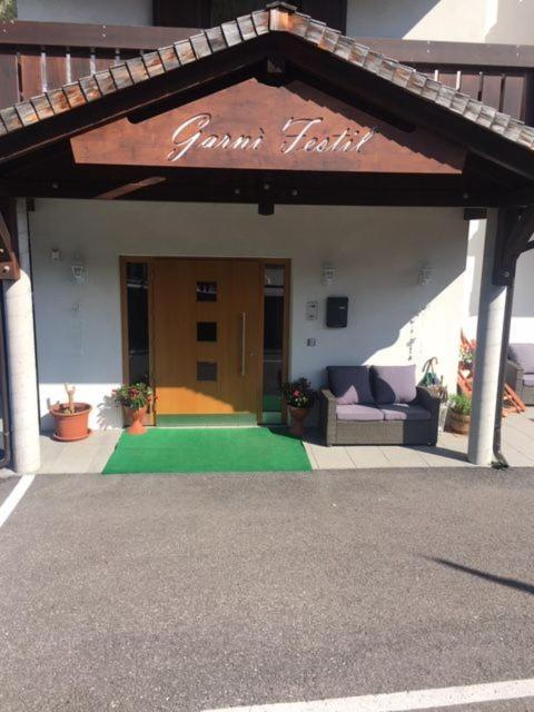 Hotel Garni Festil Campitello di Fassa Esterno foto