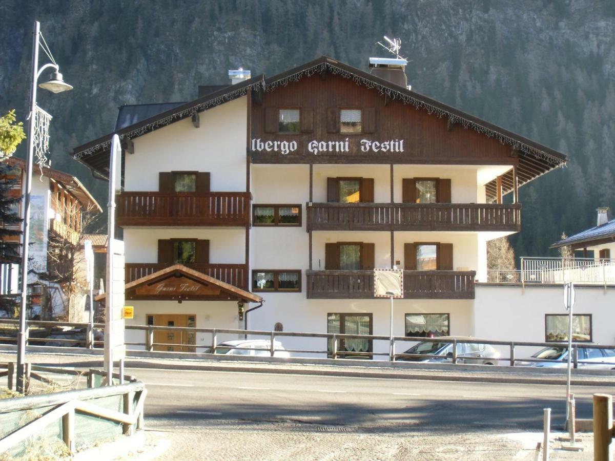 Hotel Garni Festil Campitello di Fassa Esterno foto