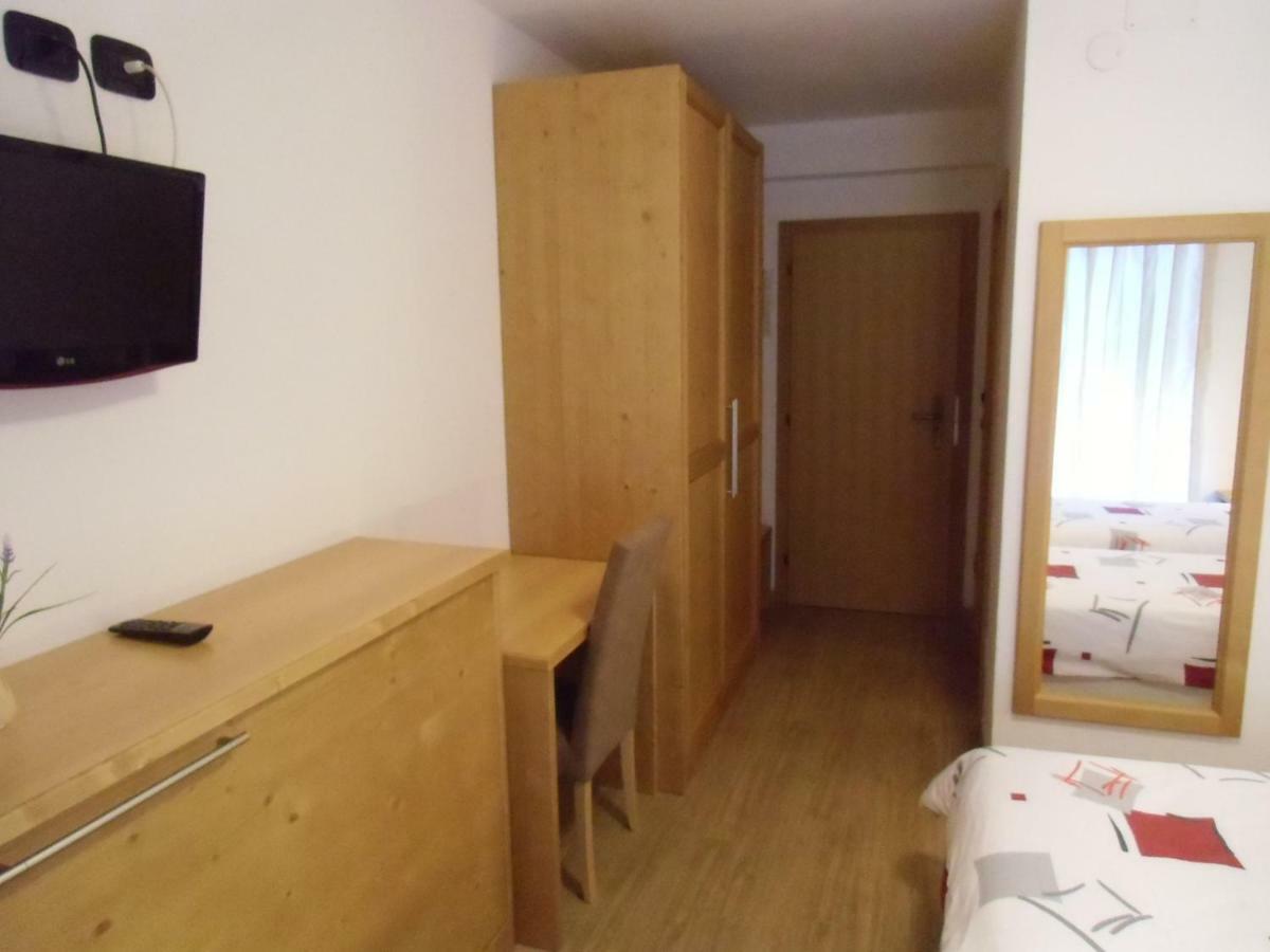 Hotel Garni Festil Campitello di Fassa Esterno foto