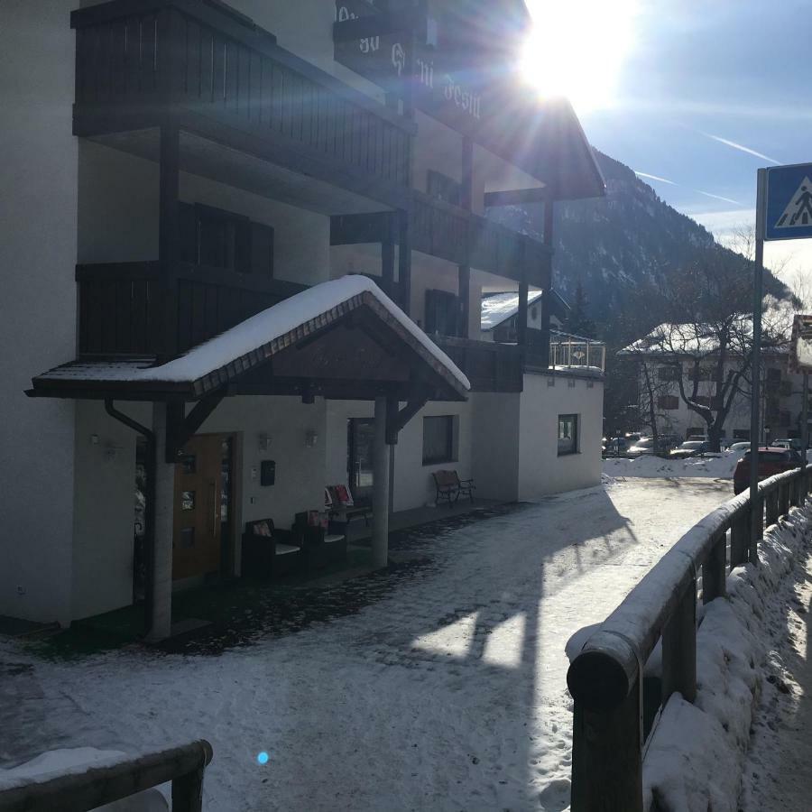 Hotel Garni Festil Campitello di Fassa Esterno foto