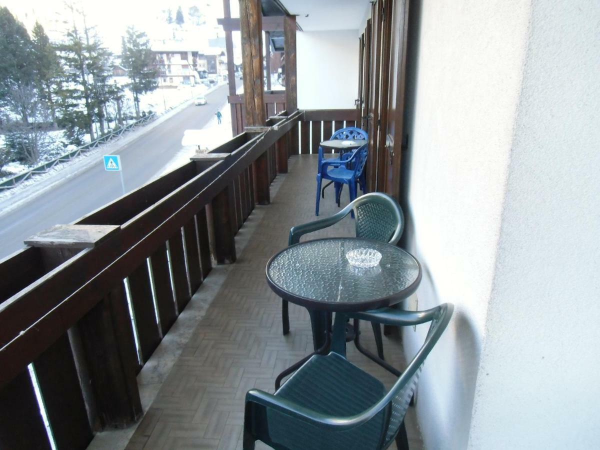 Hotel Garni Festil Campitello di Fassa Esterno foto